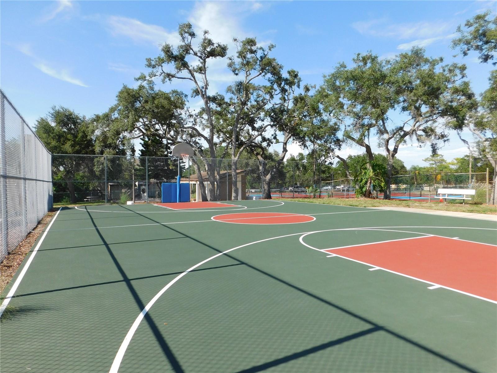 BEACON WOODS VILLAGE - Residential