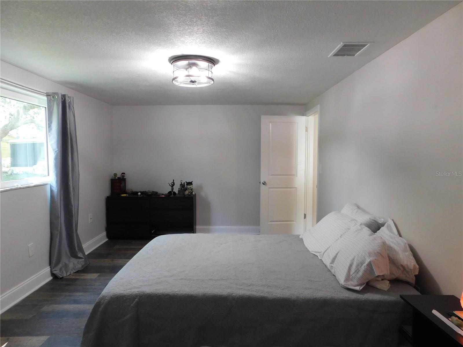 BEACON WOODS VILLAGE - Residential