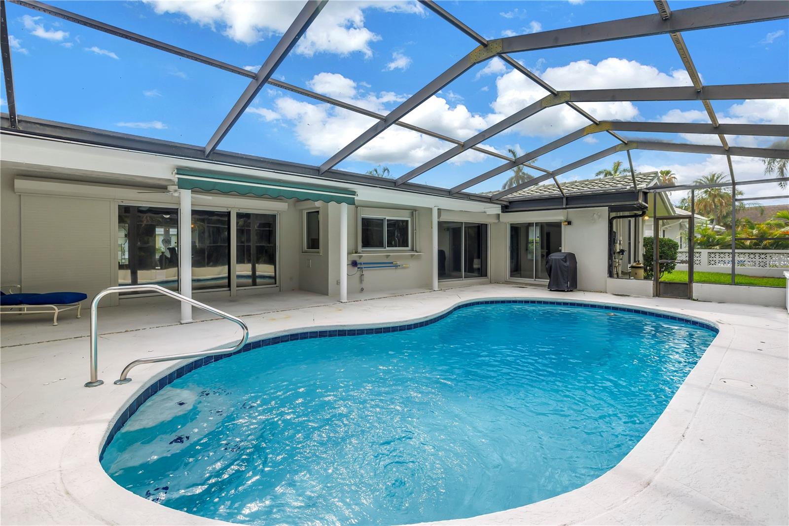 BAYWAY ISLES UNIT 1 - Residential