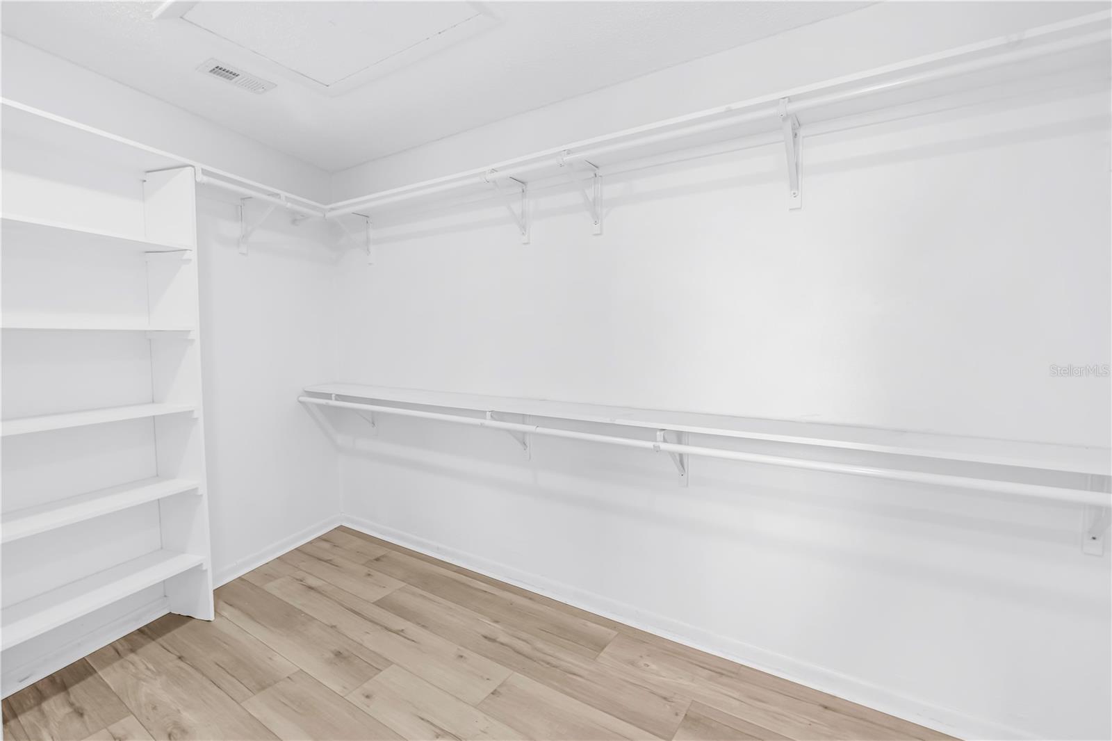 BAYWAY ISLES UNIT 1 - Residential