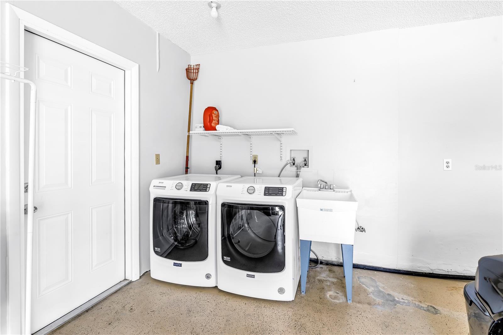BAYWAY ISLES UNIT 1 - Residential