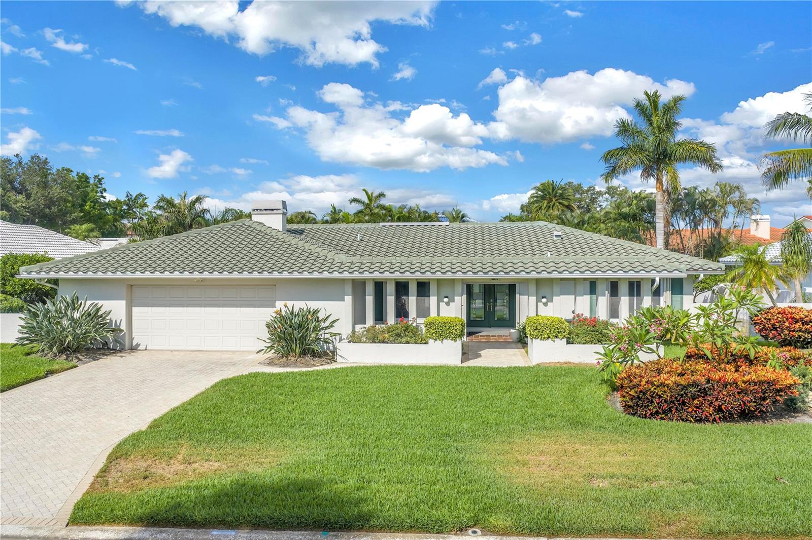 BAYWAY ISLES UNIT 1 - Residential