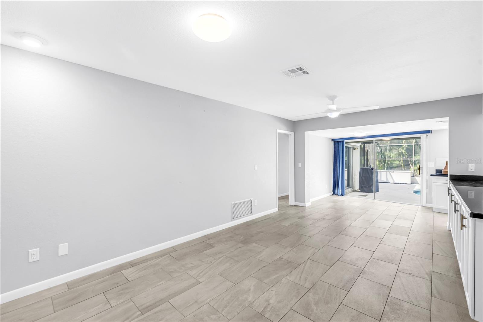 BAYWAY ISLES UNIT 1 - Residential