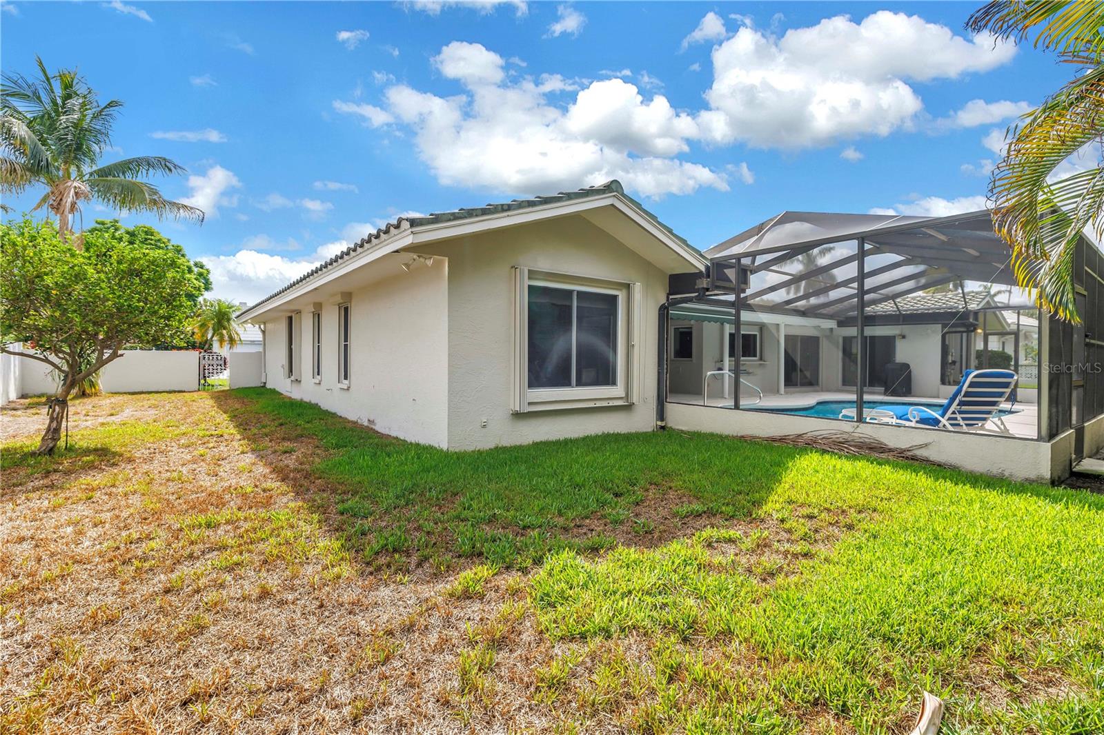 BAYWAY ISLES UNIT 1 - Residential