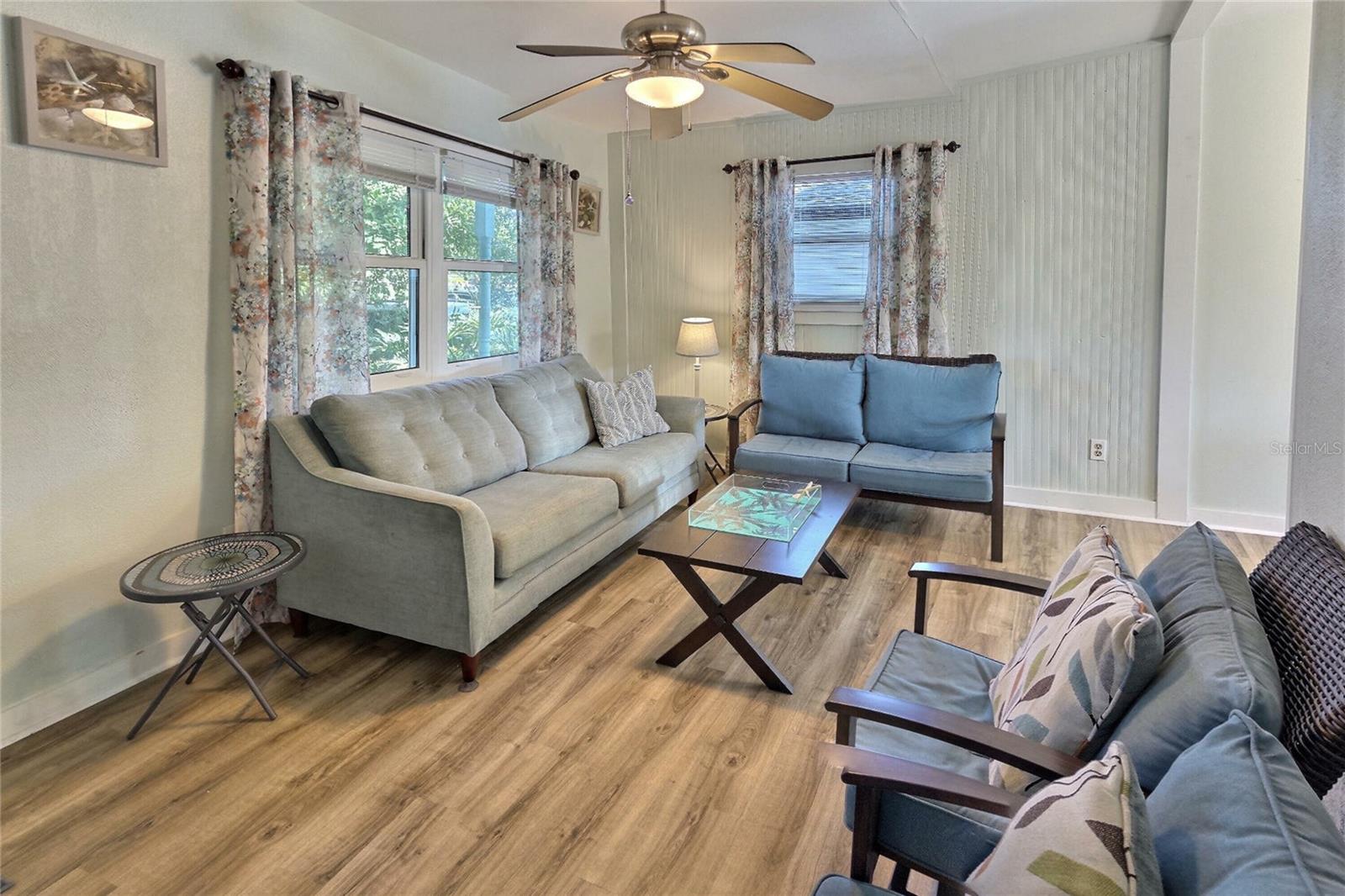 DUNEDIN ISLES 1 - Residential Lease