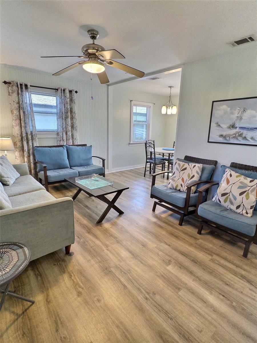 DUNEDIN ISLES 1 - Residential Lease