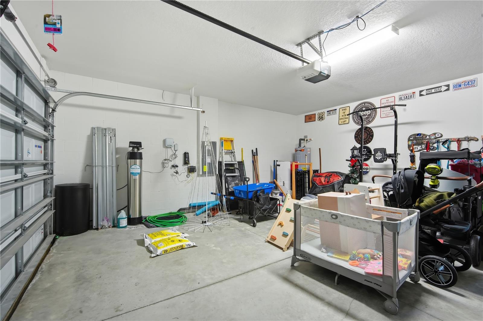 TRIPLE CREEK - Residential Lease