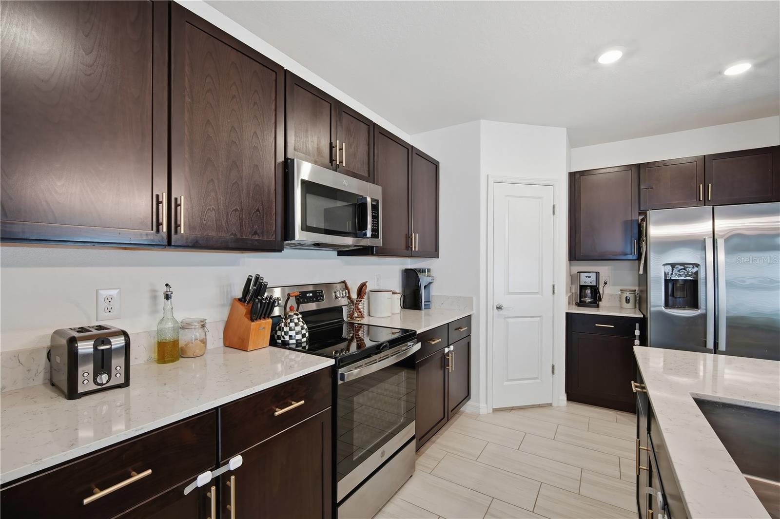 TRIPLE CREEK - Residential Lease