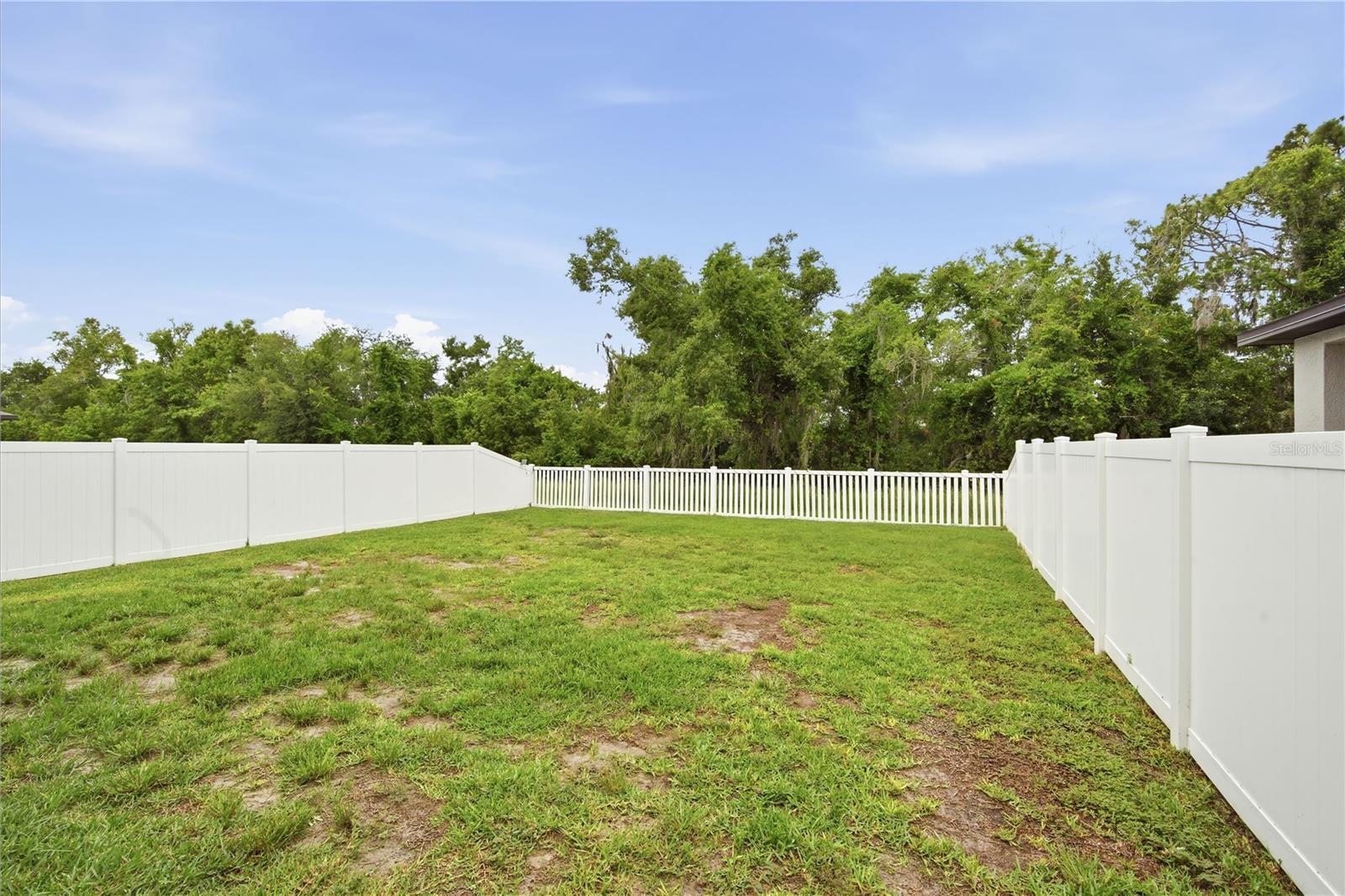 TRIPLE CREEK - Residential Lease
