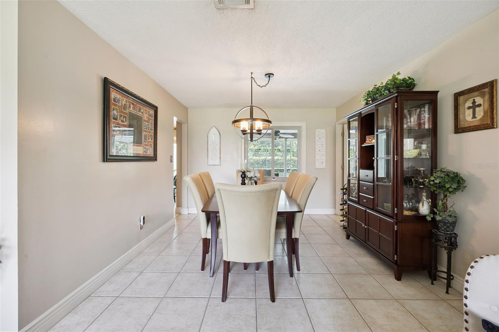 COUNTRY DOWNS PH 2 - Residential
