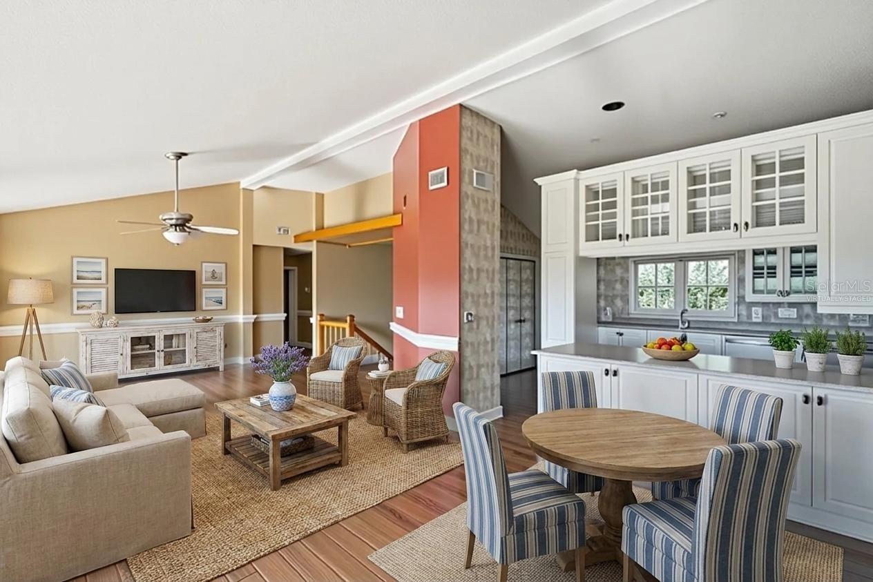 VENETIAN COURT - Residential