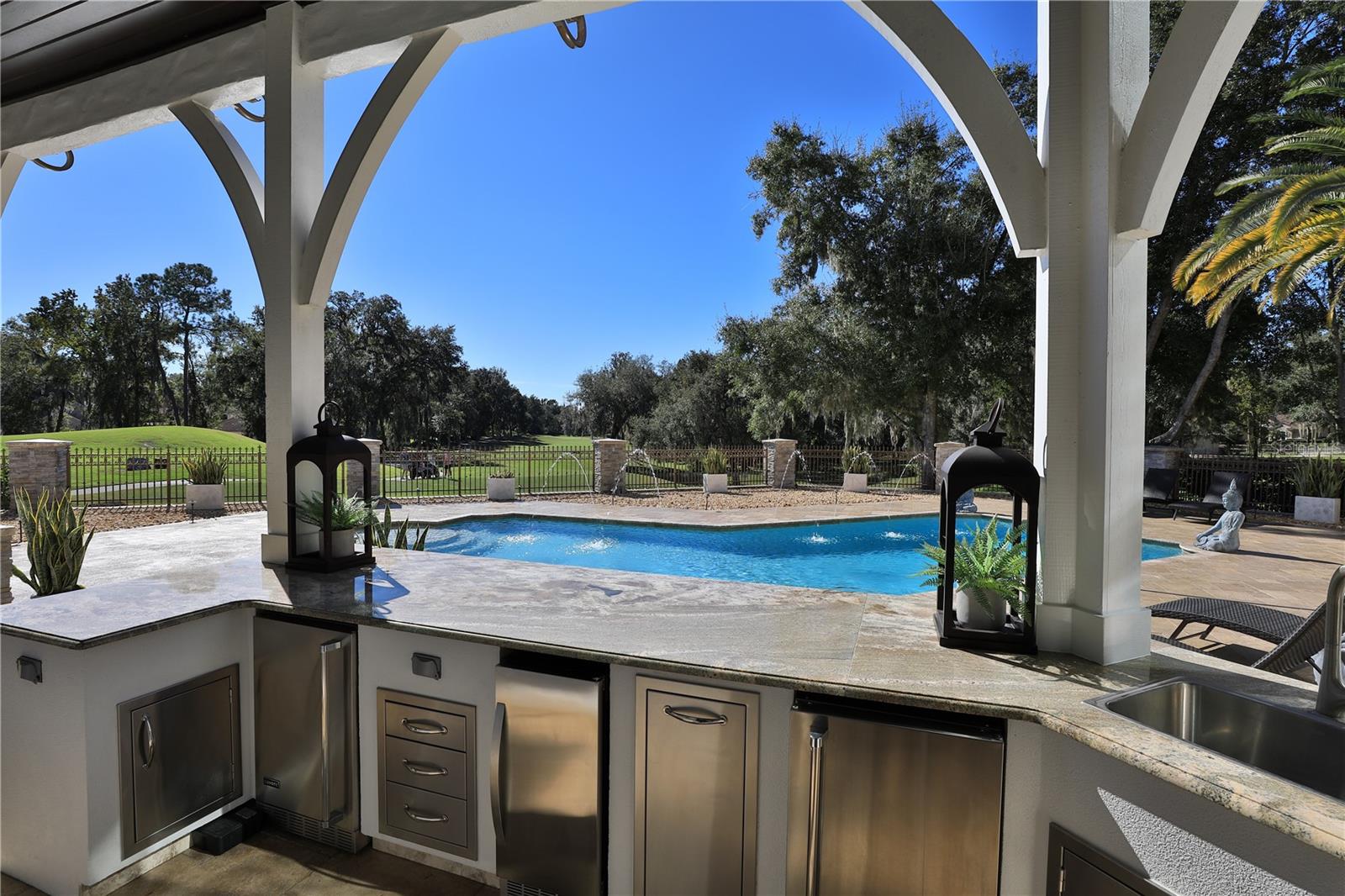 COUNTRY CLUB/OCALA UN 02 - Residential