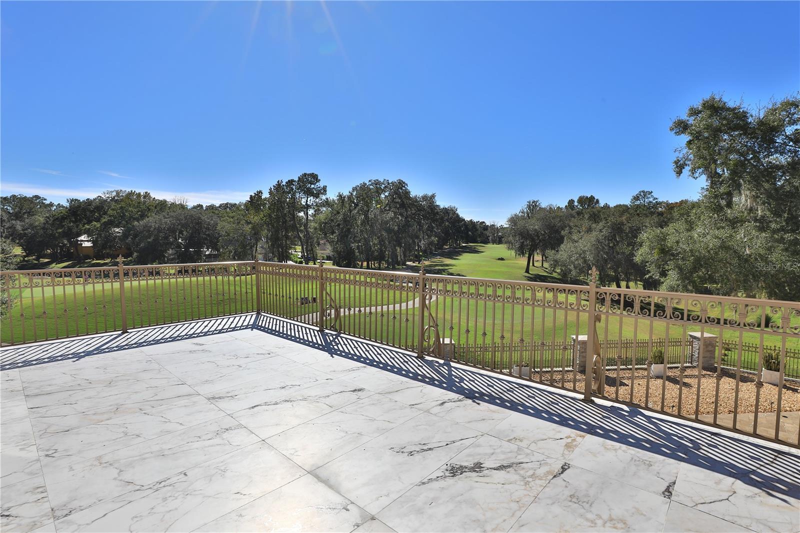 COUNTRY CLUB/OCALA UN 02 - Residential