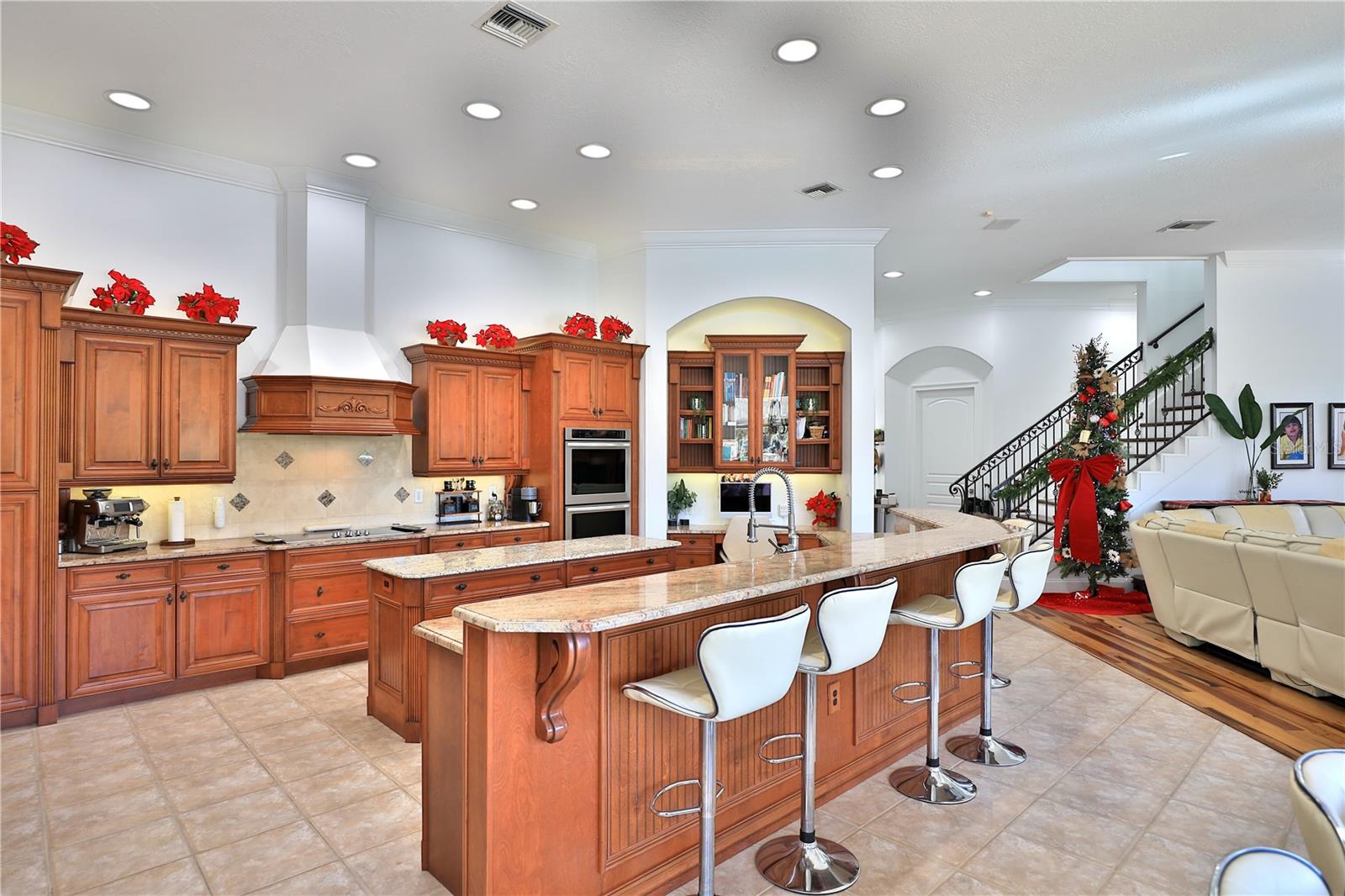 COUNTRY CLUB/OCALA UN 02 - Residential