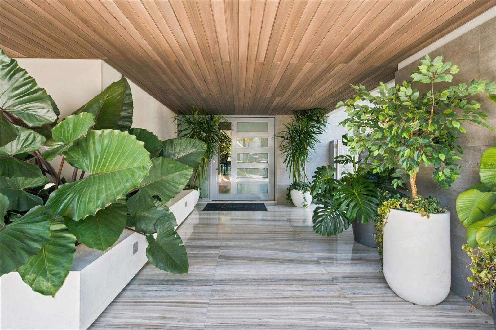 DORADO BEACH EAST - Residential