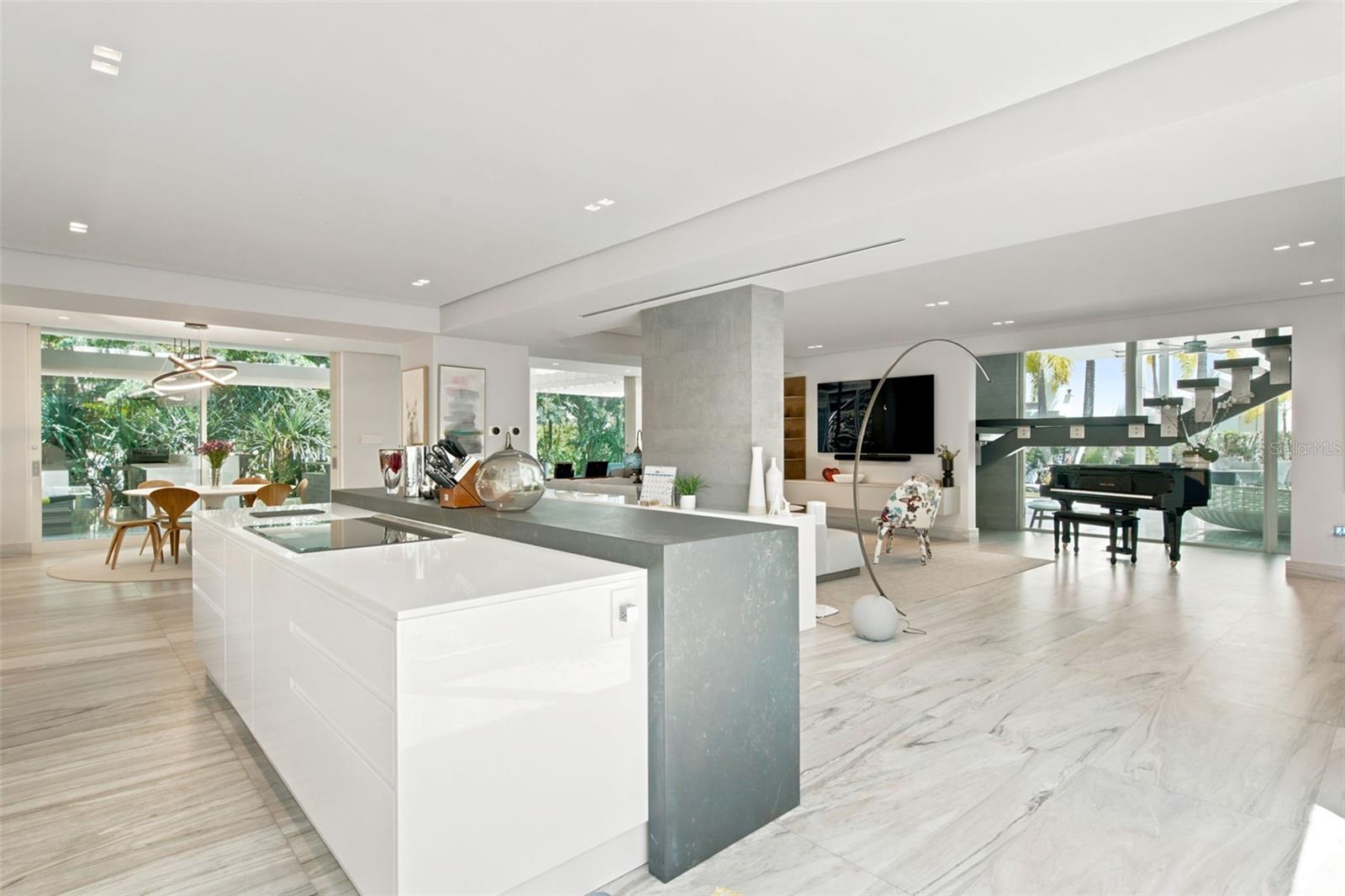 DORADO BEACH EAST - Residential