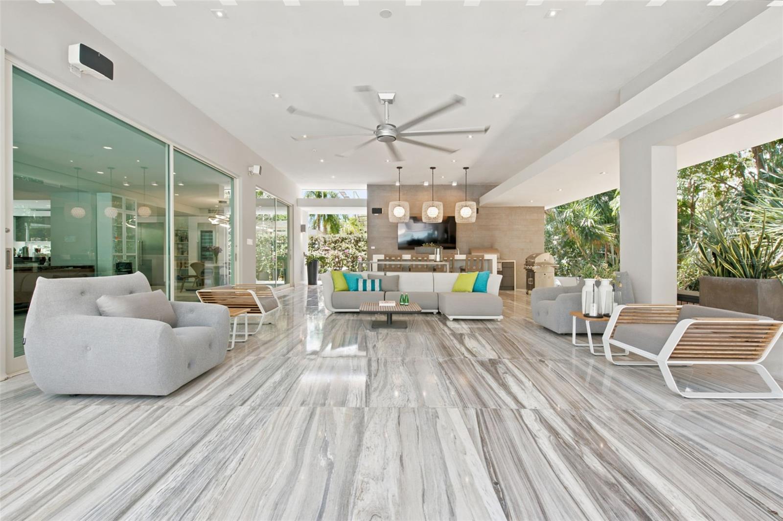 DORADO BEACH EAST - Residential