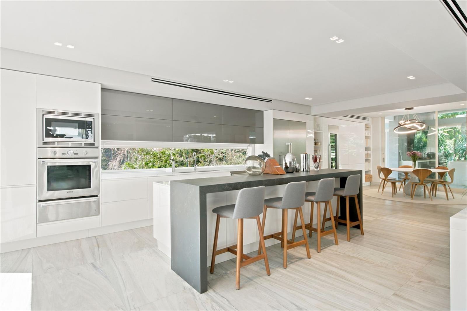 DORADO BEACH EAST - Residential