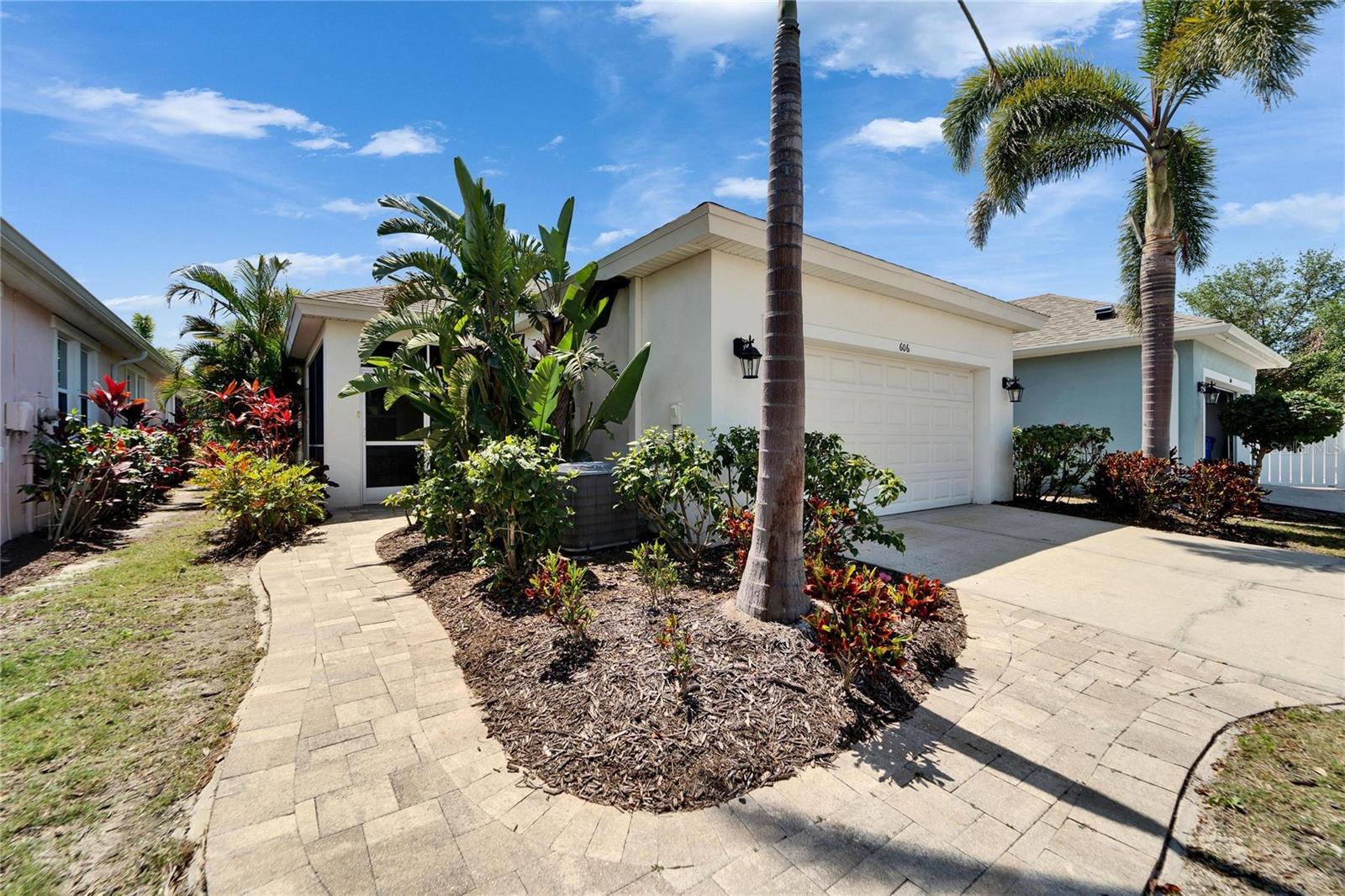 MIRABAY PARCELS 21 & 23 - Residential
