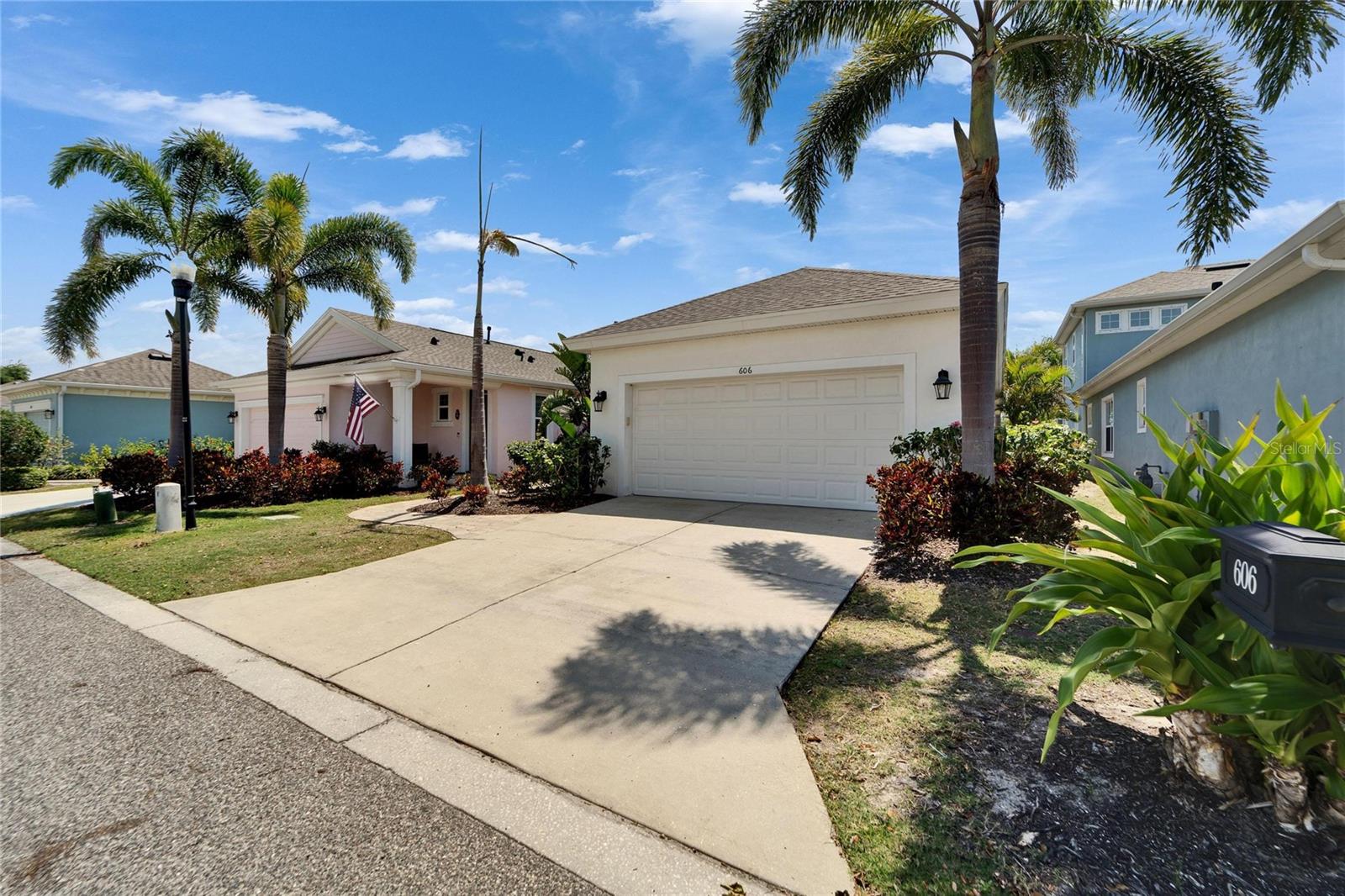 MIRABAY PARCELS 21 & 23 - Residential
