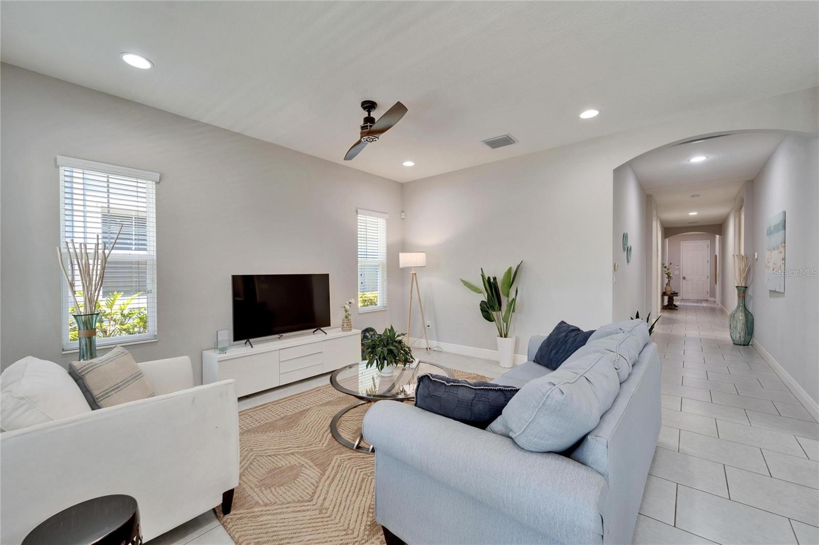 MIRABAY PARCELS 21 & 23 - Residential