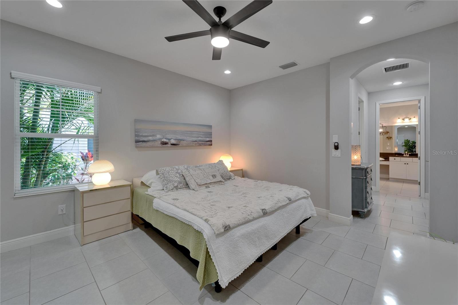 MIRABAY PARCELS 21 & 23 - Residential