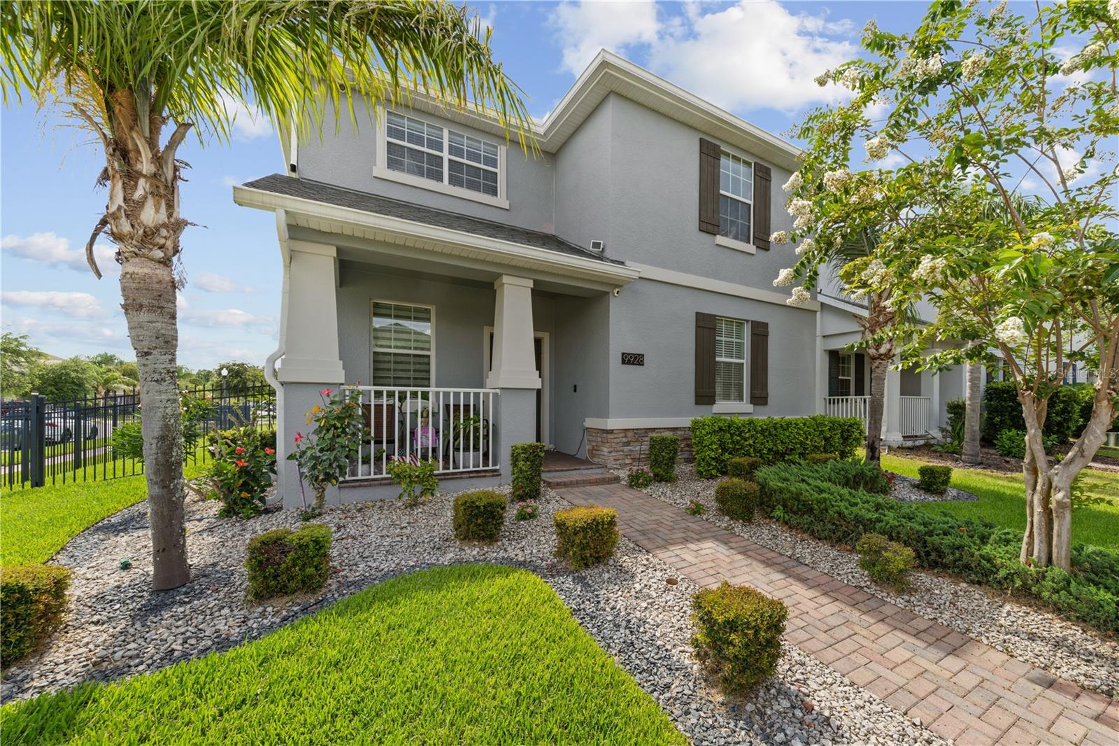OAKS/MOSS PARK - Residential