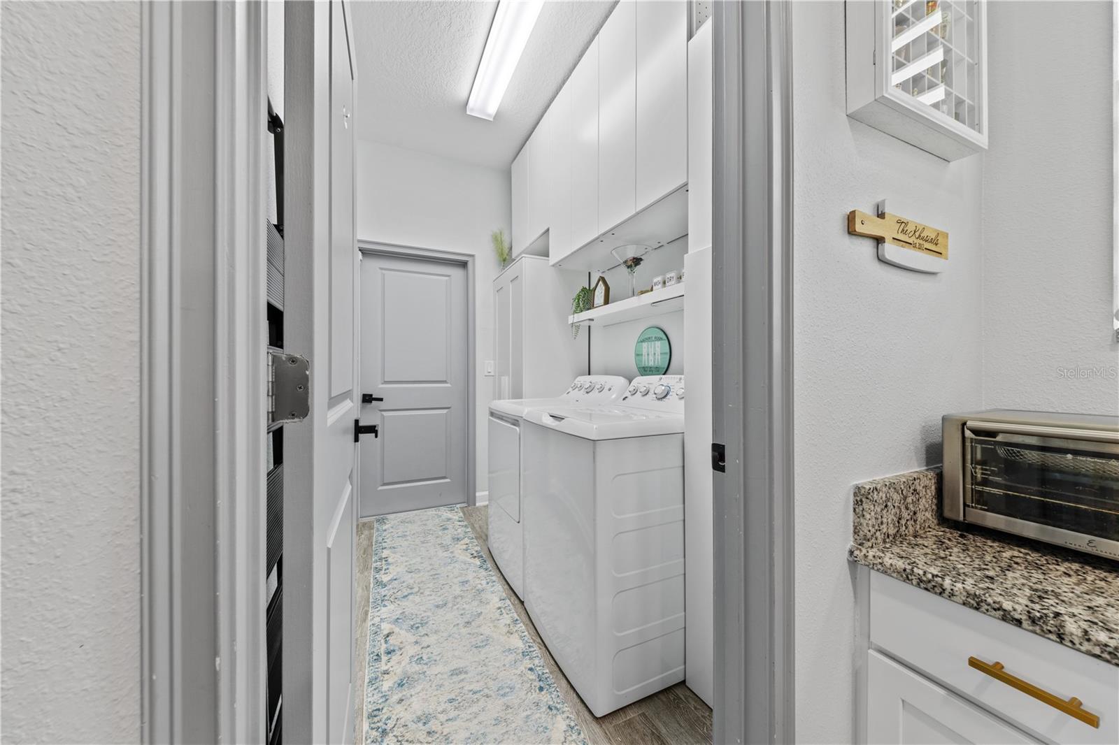OAKS/MOSS PARK - Residential