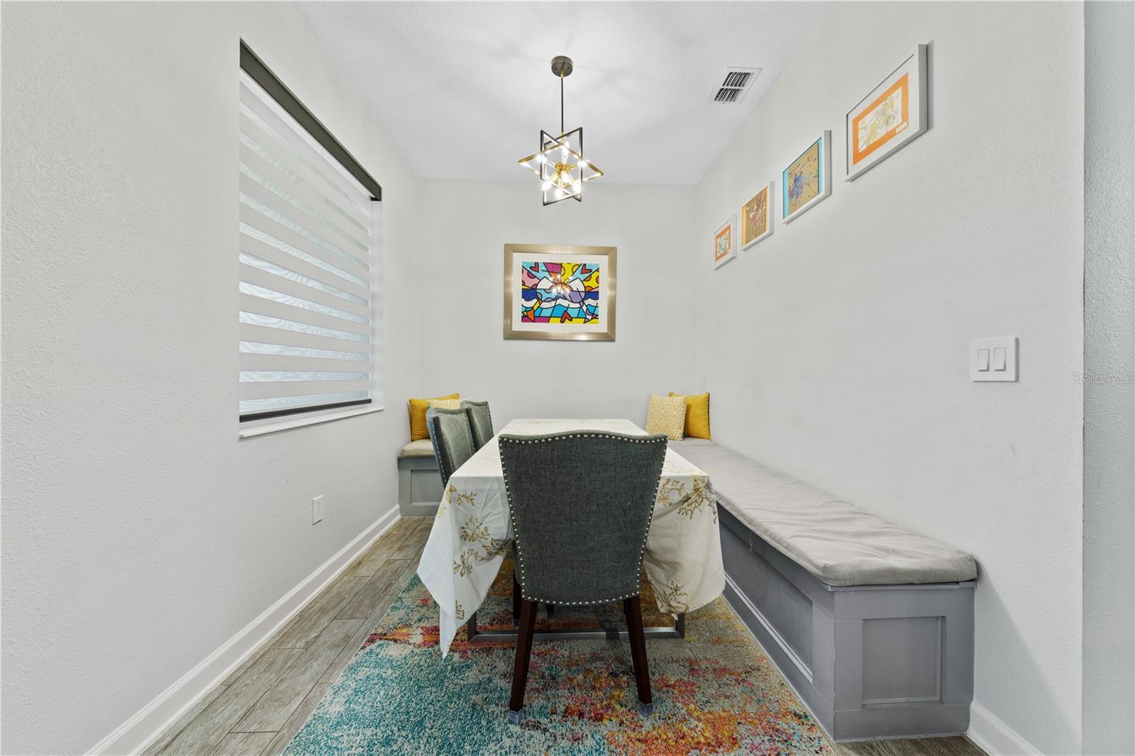 OAKS/MOSS PARK - Residential