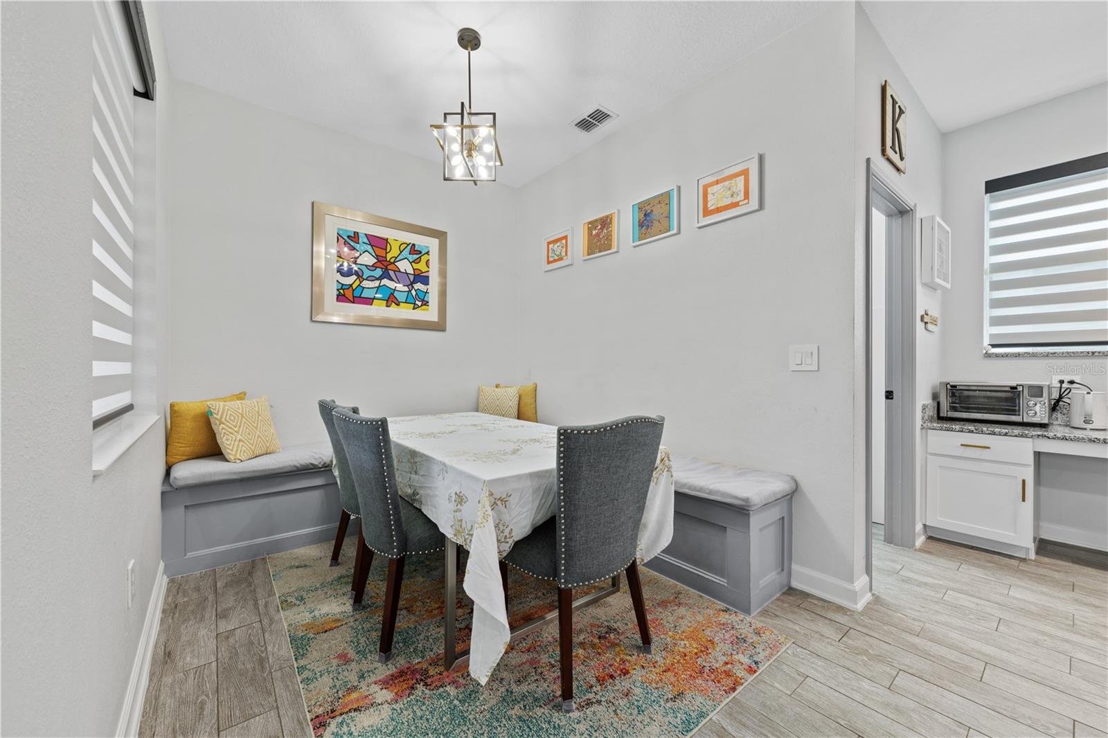 OAKS/MOSS PARK - Residential