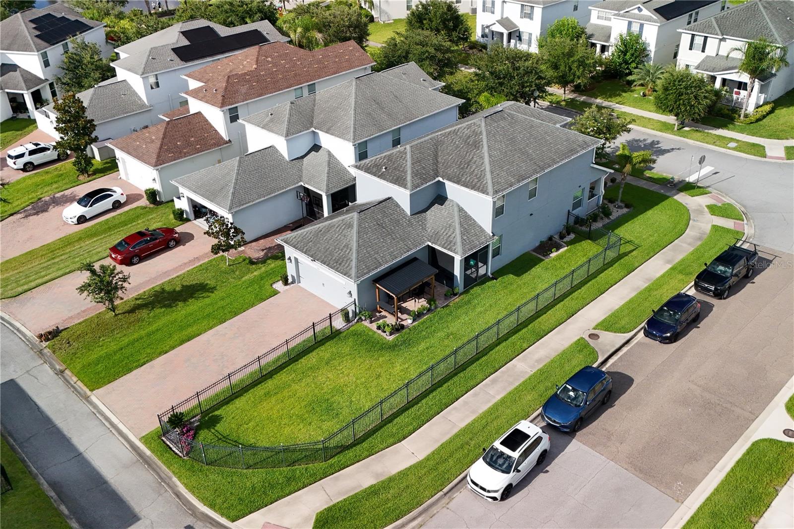 OAKS/MOSS PARK - Residential