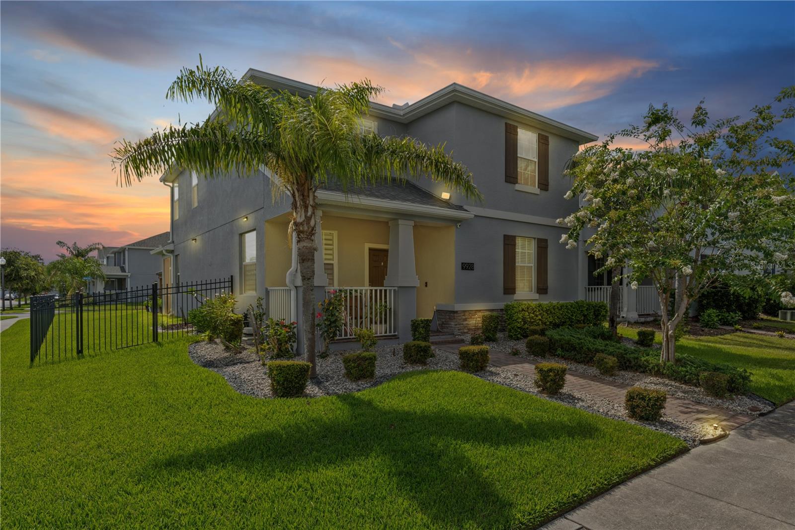 OAKS/MOSS PARK - Residential