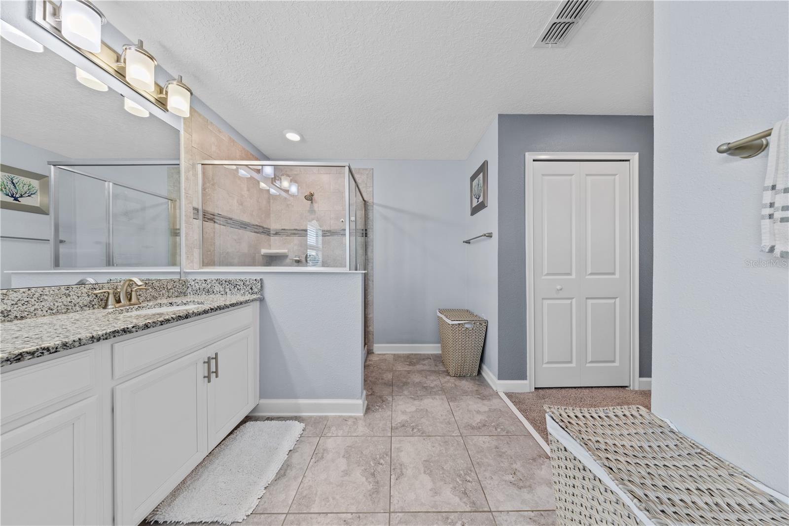 OAKS/MOSS PARK - Residential