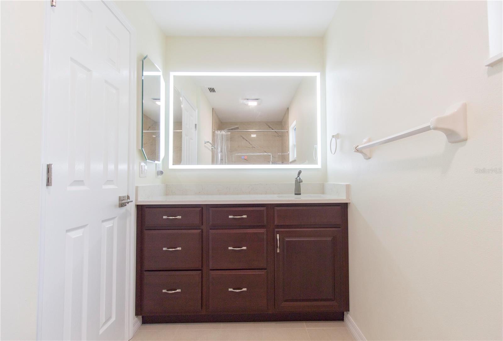 BAY LAKES AT GRANADA SEC 05 - Residential