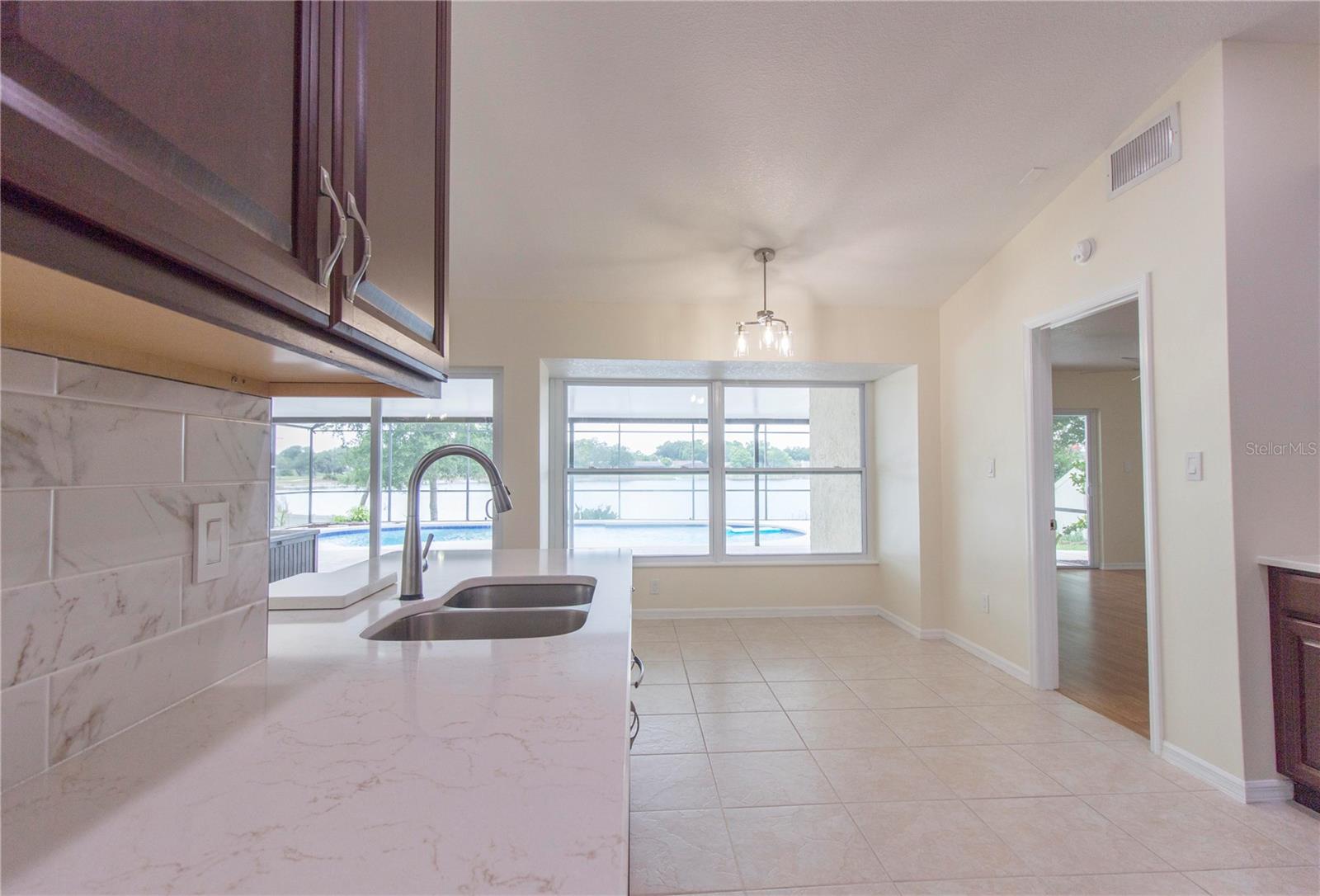 BAY LAKES AT GRANADA SEC 05 - Residential