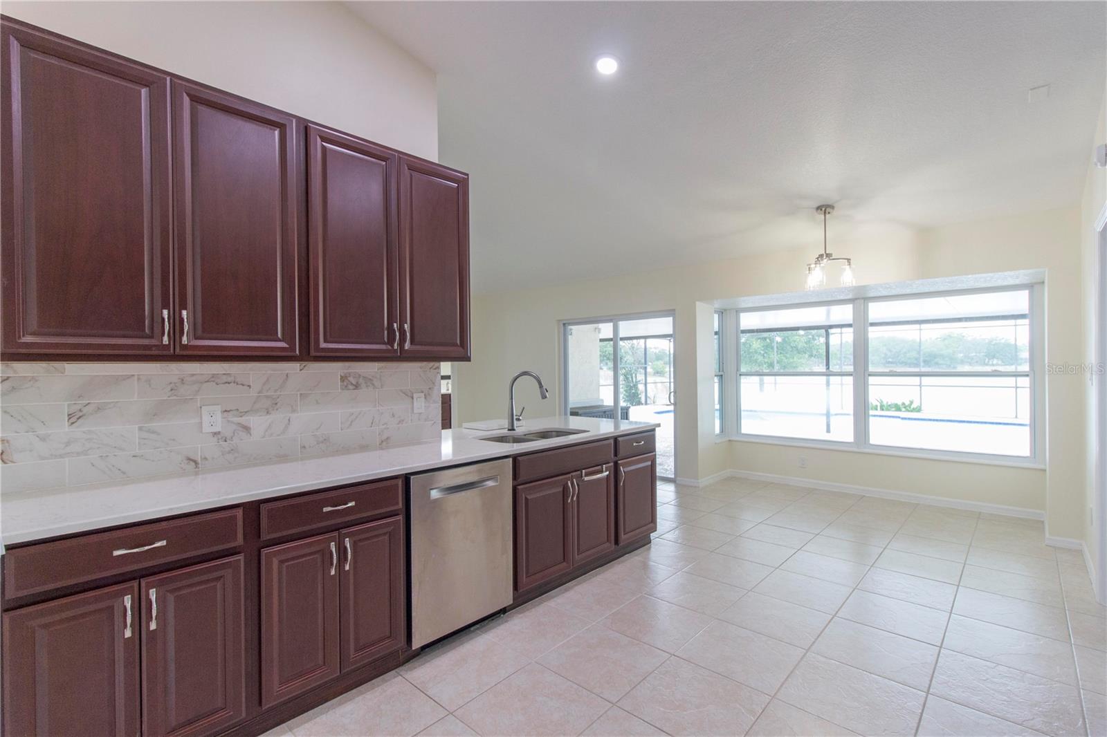 BAY LAKES AT GRANADA SEC 05 - Residential