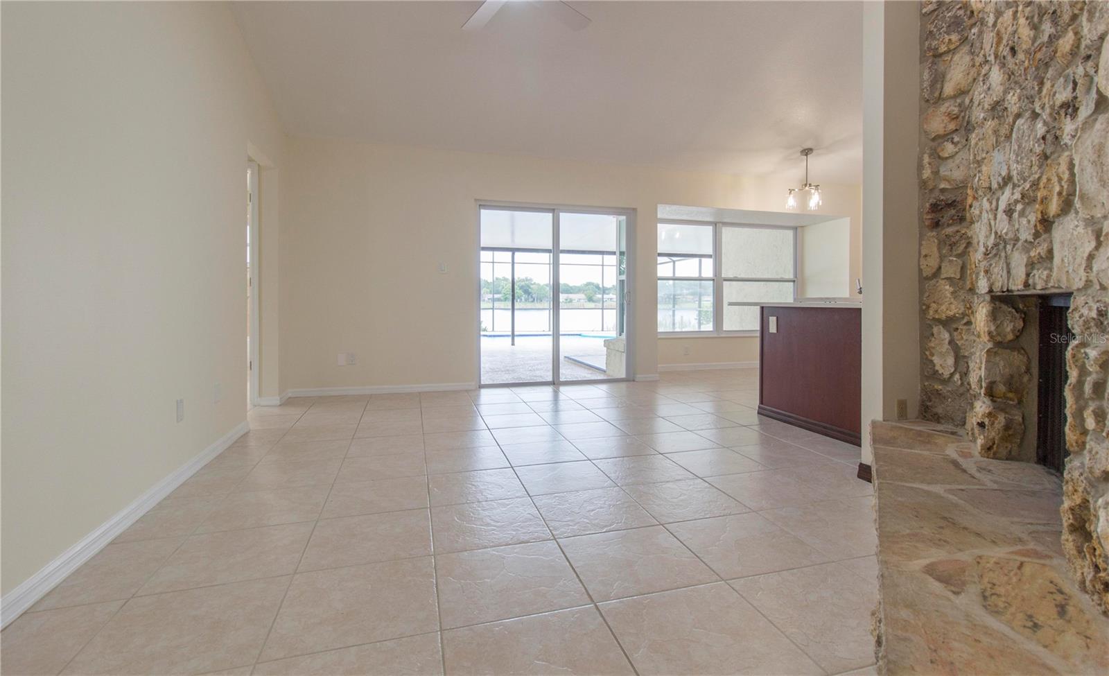 BAY LAKES AT GRANADA SEC 05 - Residential
