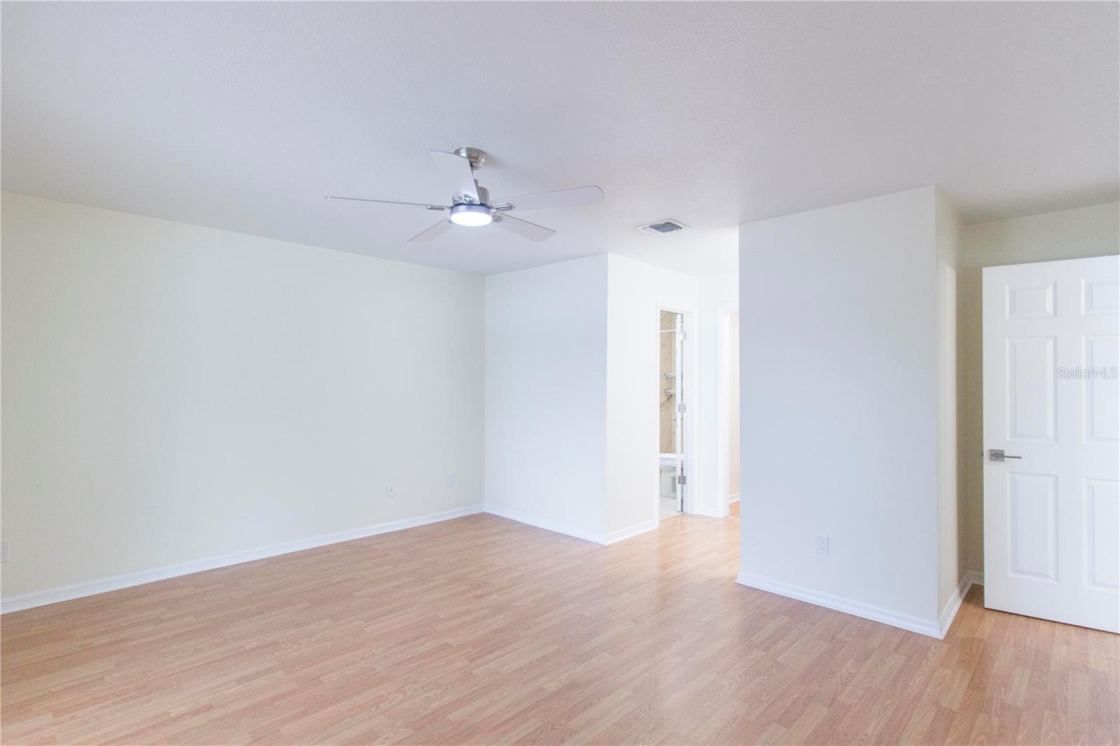 BAY LAKES AT GRANADA SEC 05 - Residential