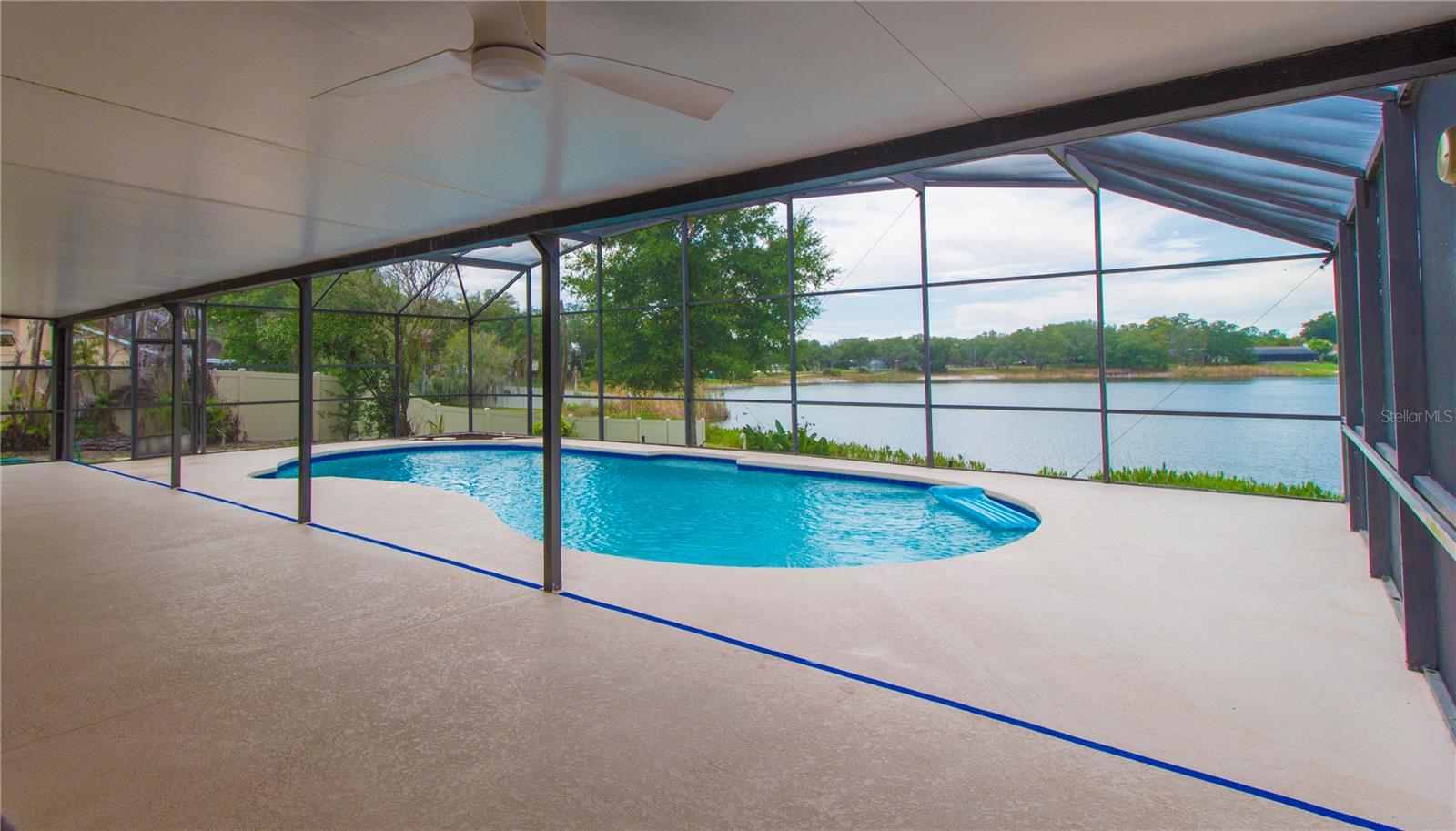 BAY LAKES AT GRANADA SEC 05 - Residential