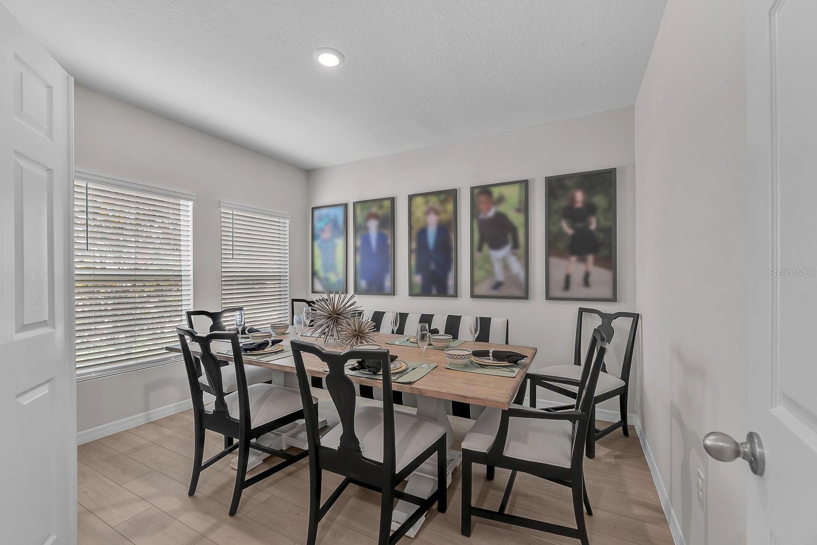 HINTON HAWKSTONE - Residential