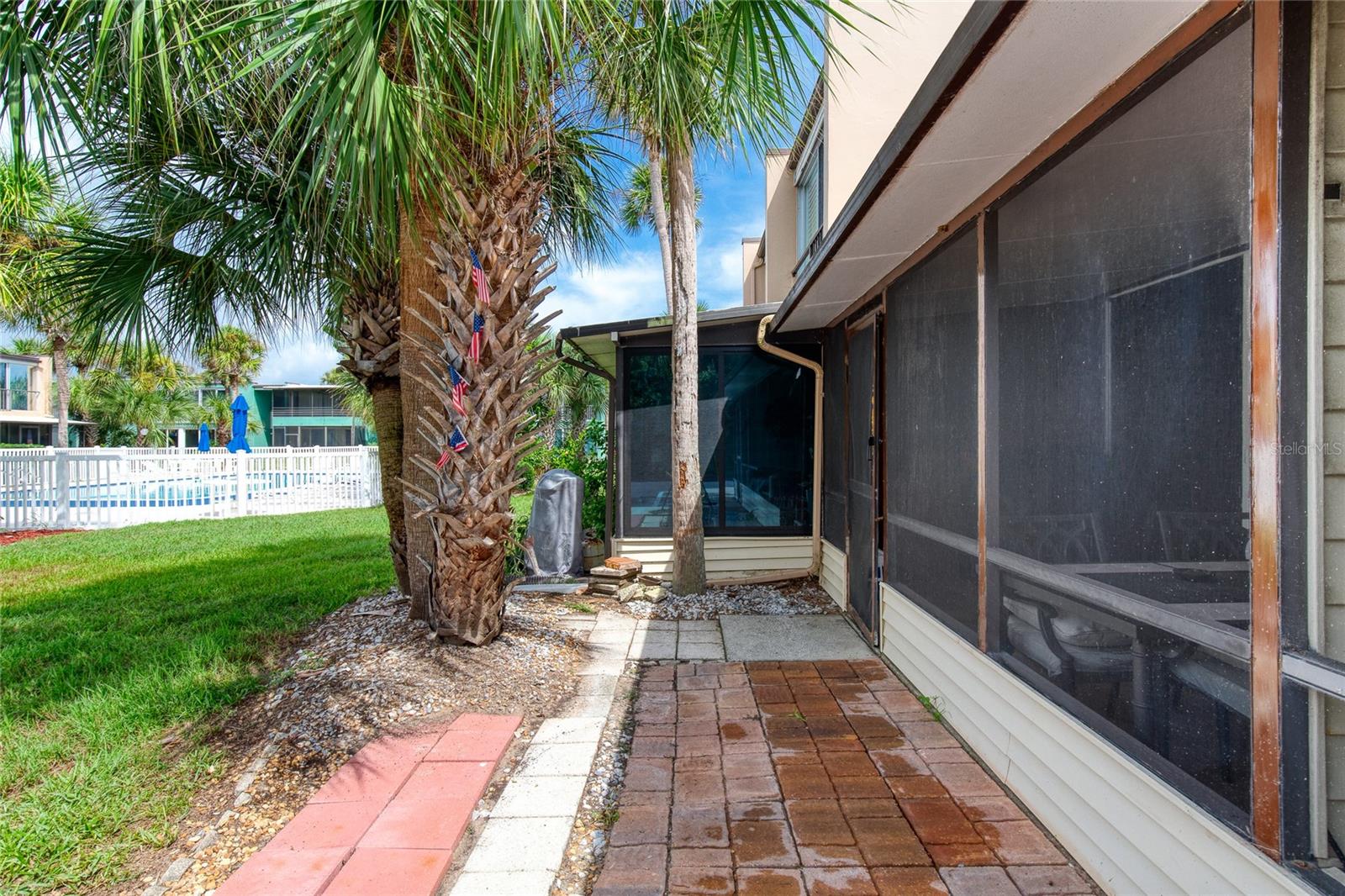 KINGSTON SHORES PH 01 - Residential