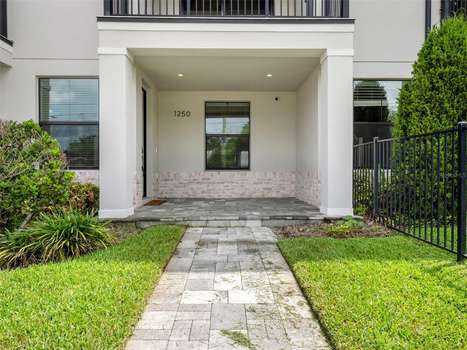 URBAN GREEN 12 - Residential