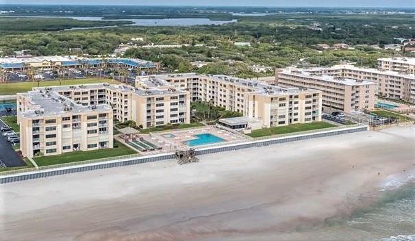Castle Reef Condo - Residential