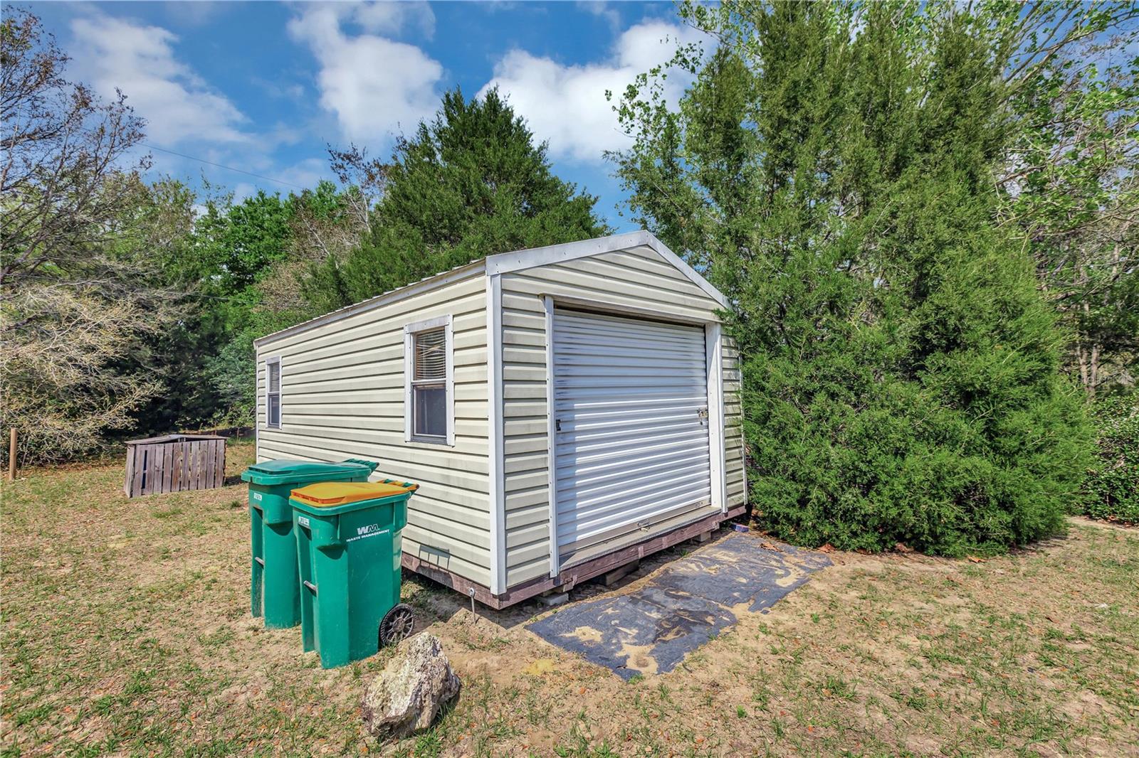 INVERNESS ACRES UNIT 02 AKA INVERNESS VILLAGE - Residential