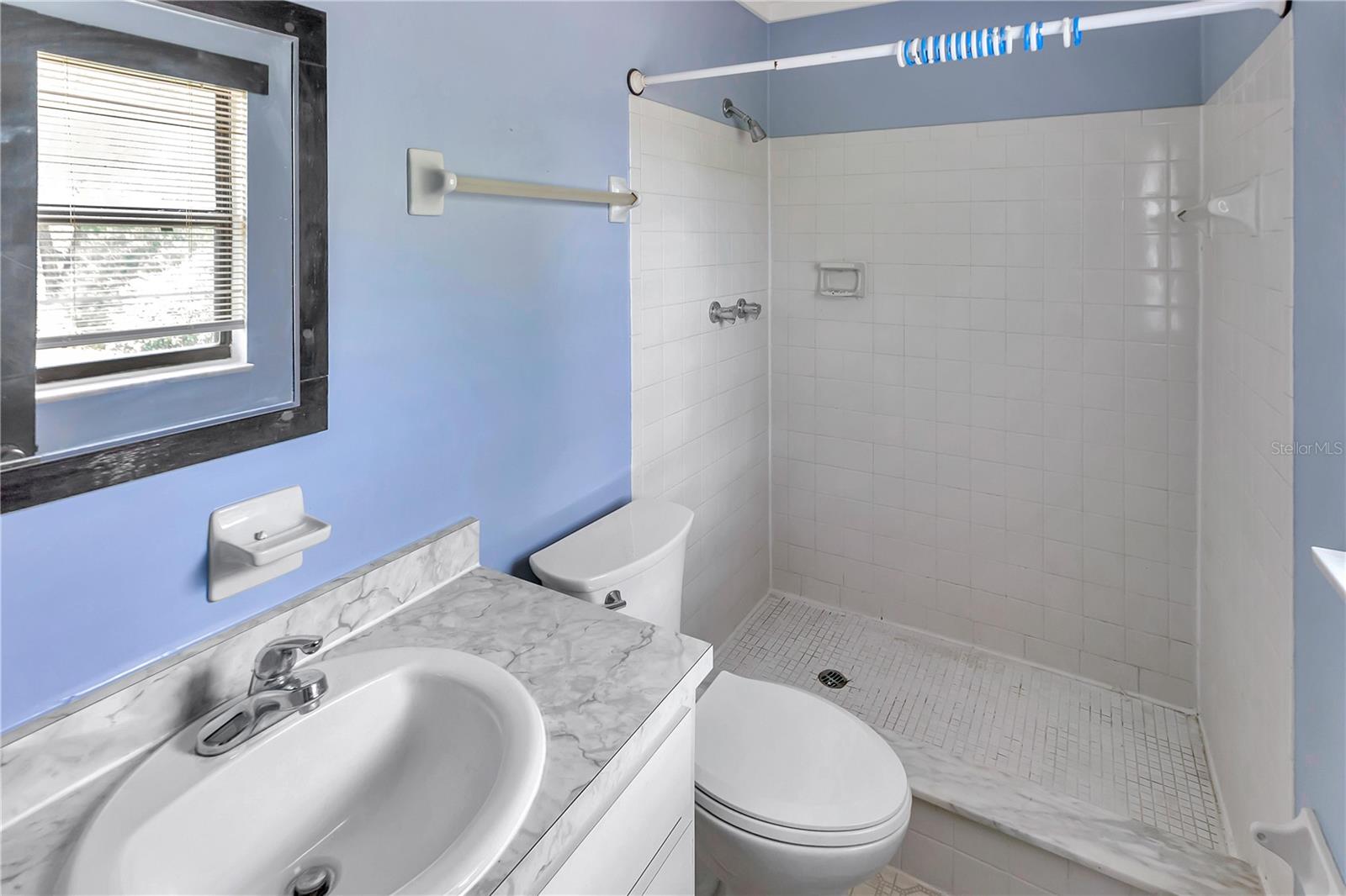 INVERNESS ACRES UNIT 02 AKA INVERNESS VILLAGE - Residential