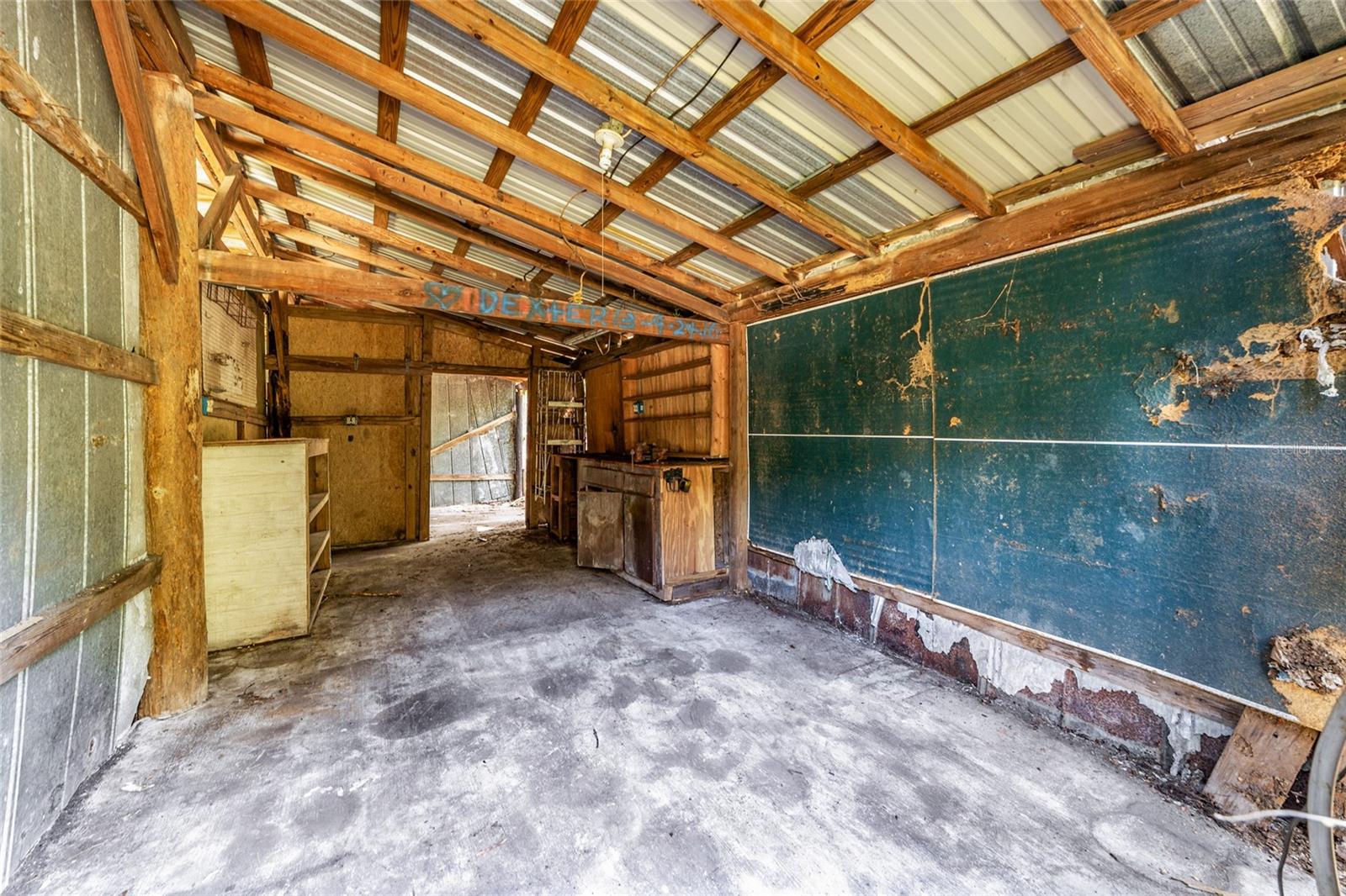003359 - UNREC TRACTS IN 04-17S-18E - Residential