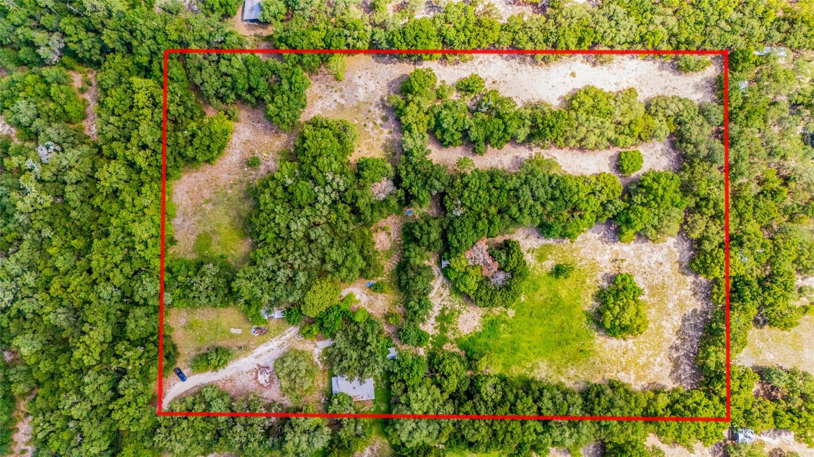 003359 - UNREC TRACTS IN 04-17S-18E - Residential