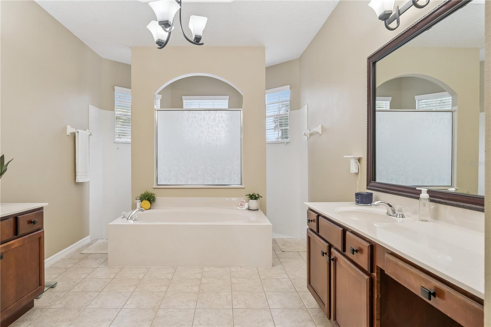 CYPRESS LAKES PH 01 46/82 - Residential