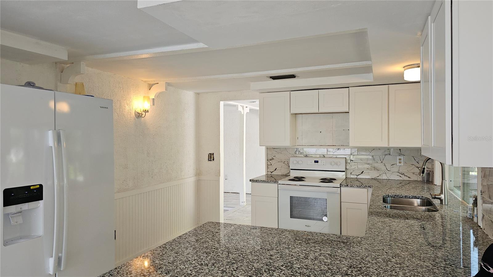 BEACON SQUARE - Residential