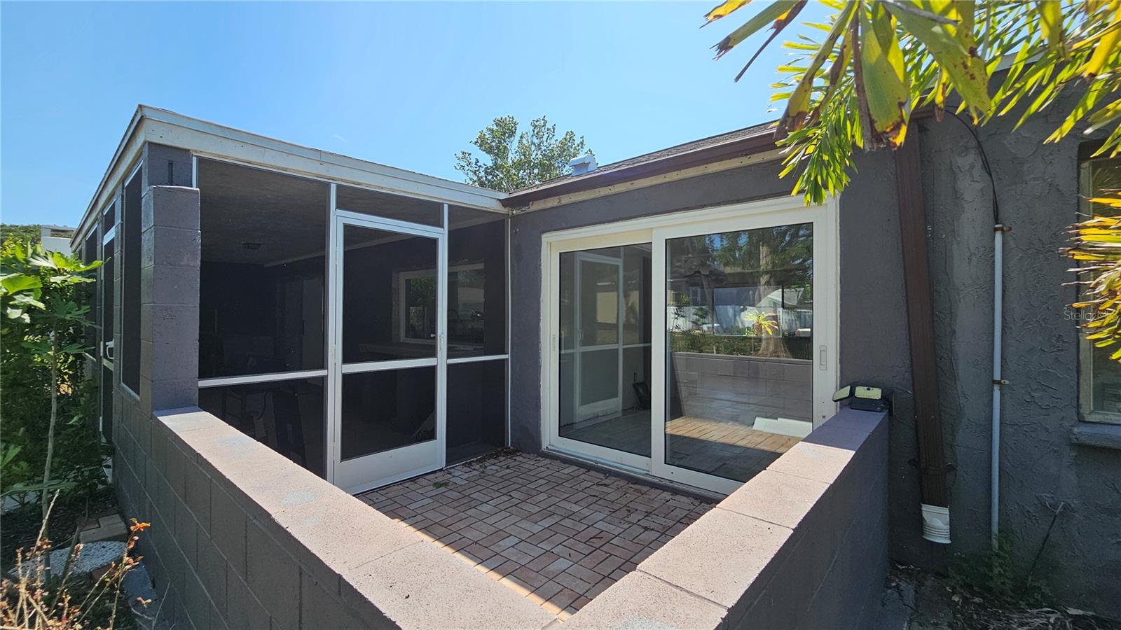 BEACON SQUARE - Residential